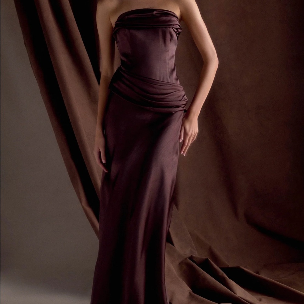 Meshki Chocolate Jasmine Strapless Gown - Picture 7 of 16